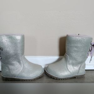 UGG Corene Metallic Lace up Boots sz12